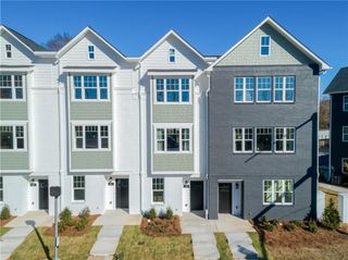 205 Mission Way, Atlanta, GA 30315