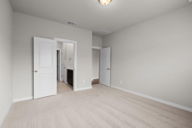 142 Ayres Horn, Cedar Creek, TX 78612