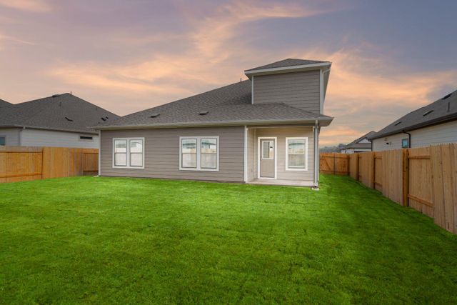 142 Ayres Horn, Cedar Creek, TX 78612