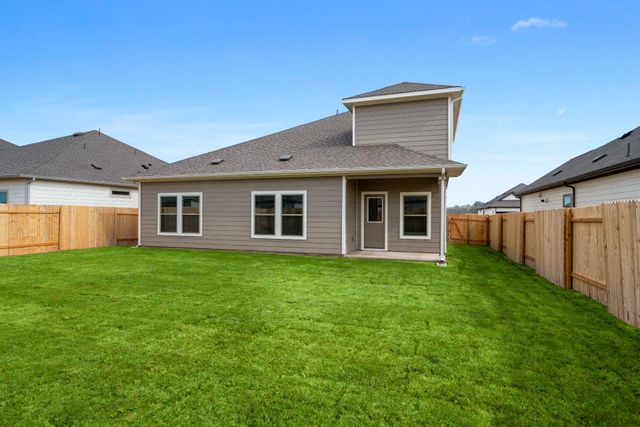 142 Ayres Horn, Cedar Creek, TX 78612