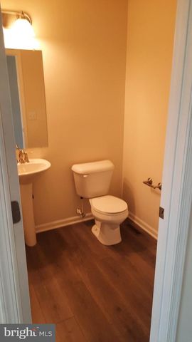 837 ADMIRALS QUAY DR, Mechanicsburg, PA 17050