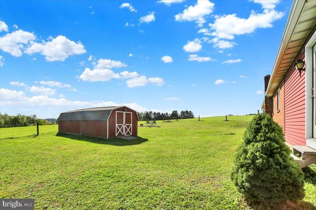 1383 FAIRVIEW DR, Leesport, PA 19533