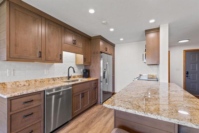 60 Scenic Dr Unit 7, Gilford, NH 03249