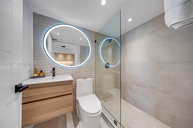 1621 Bay Road PH4, Miami Beach, FL 33139