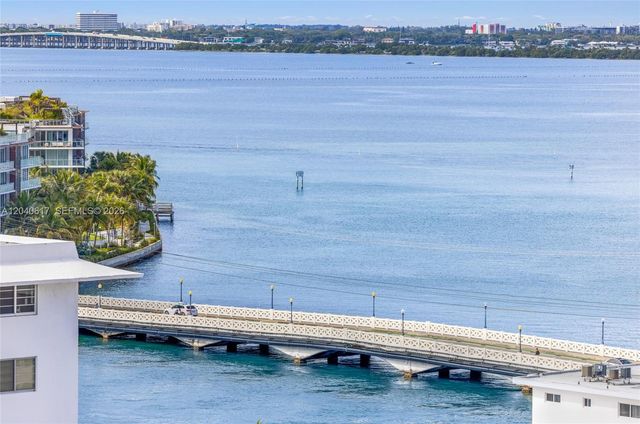1621 Bay Road PH4, Miami Beach, FL 33139