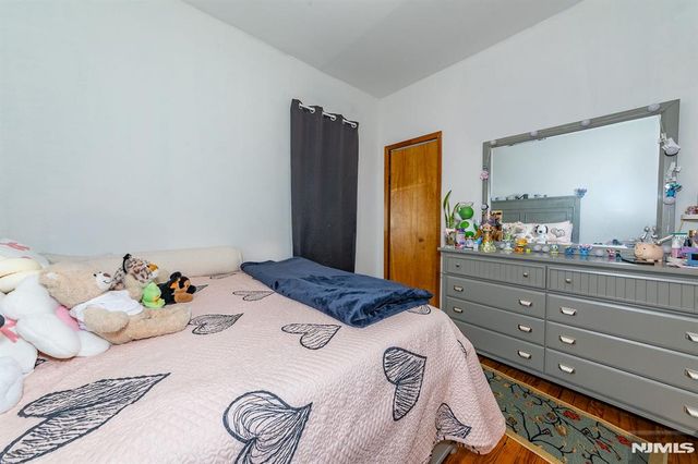 137 Uhland, East Rutherford, NJ 07073