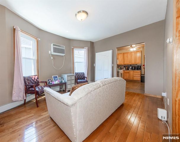 137 Uhland, East Rutherford, NJ 07073
