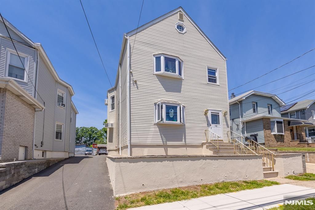 137 Uhland, East Rutherford, NJ 07073