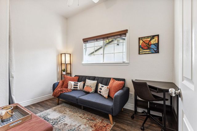 219 Persifer St, Folsom, CA 95630