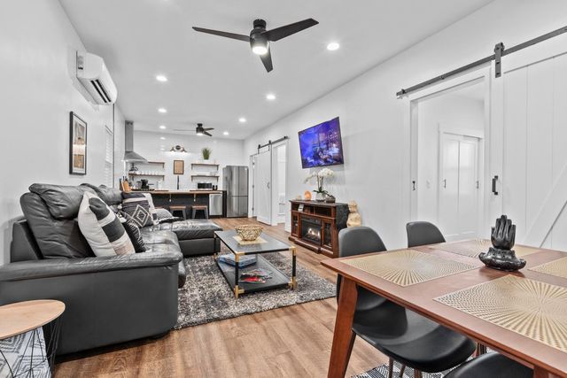 219 Persifer St, Folsom, CA 95630