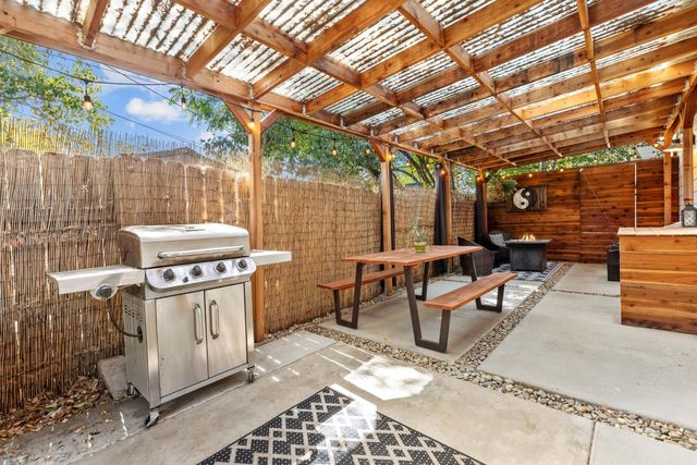 219 Persifer St, Folsom, CA 95630