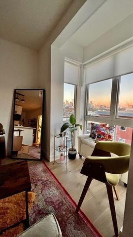 144 Old Colony Ave 502, Boston, MA 02127