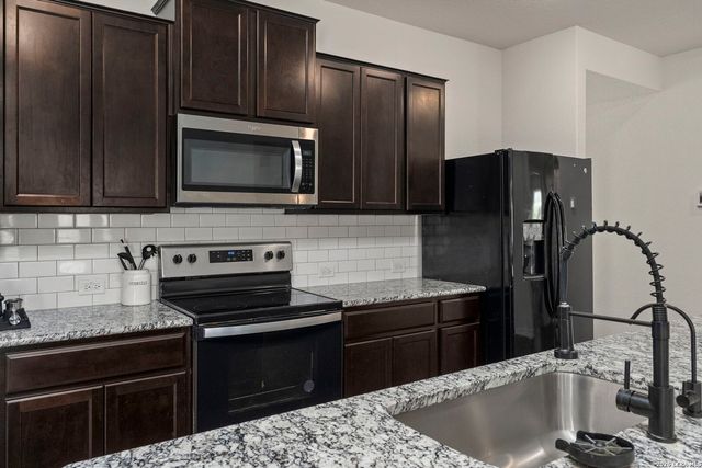 808 Red River, Cibolo, TX 78108