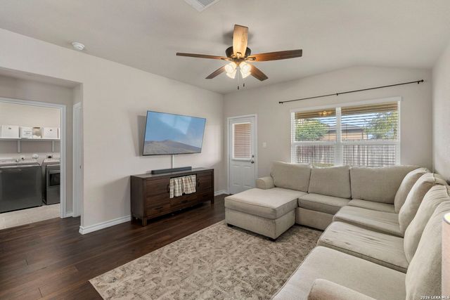 808 Red River, Cibolo, TX 78108