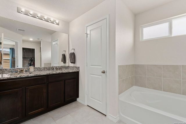 808 Red River, Cibolo, TX 78108