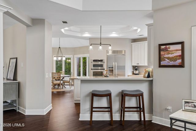 8 Long Brow Road, Hilton Head Island, SC 29928