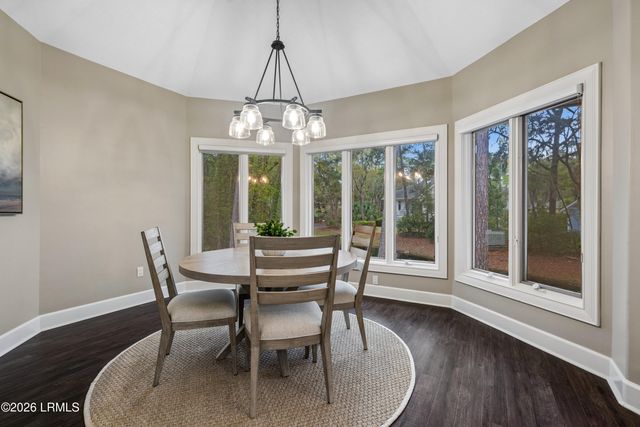 8 Long Brow Road, Hilton Head Island, SC 29928