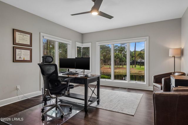 8 Long Brow Road, Hilton Head Island, SC 29928