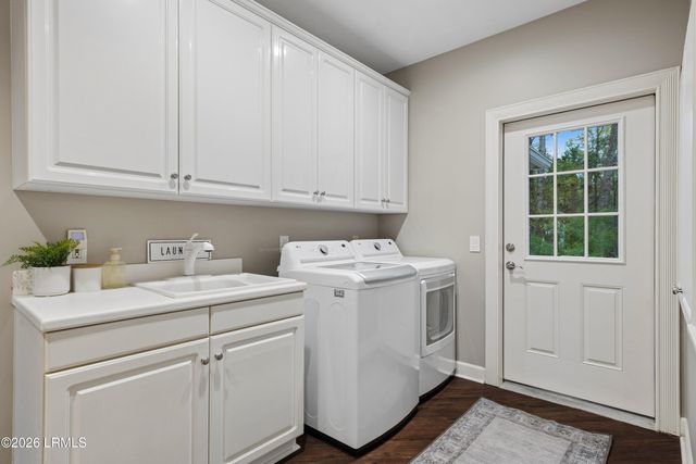 8 Long Brow Road, Hilton Head Island, SC 29928