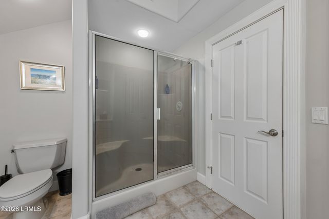 8 Long Brow Road, Hilton Head Island, SC 29928