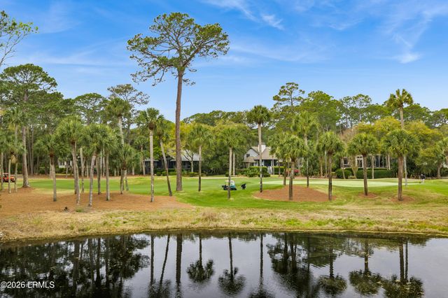 8 Long Brow Road, Hilton Head Island, SC 29928