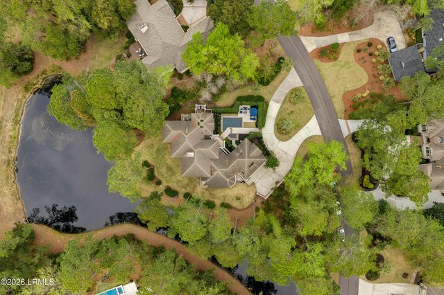 8 Long Brow Road, Hilton Head Island, SC 29928