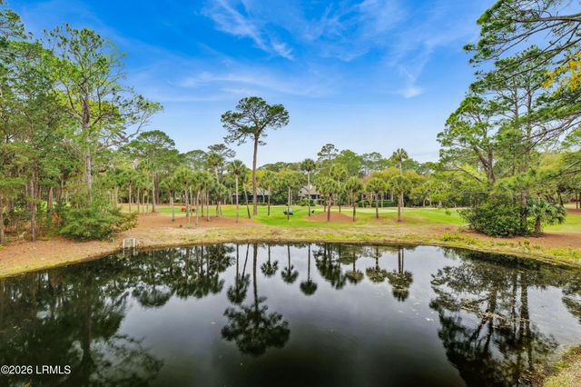 8 Long Brow Road, Hilton Head Island, SC 29928