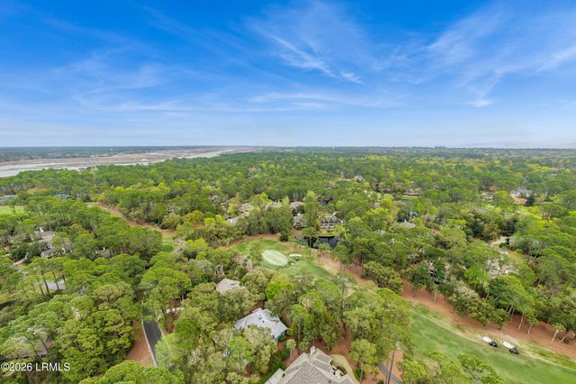 8 Long Brow Road, Hilton Head Island, SC 29928