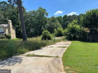 2048 W Morgans Bluff Court, Lithonia, GA 30058