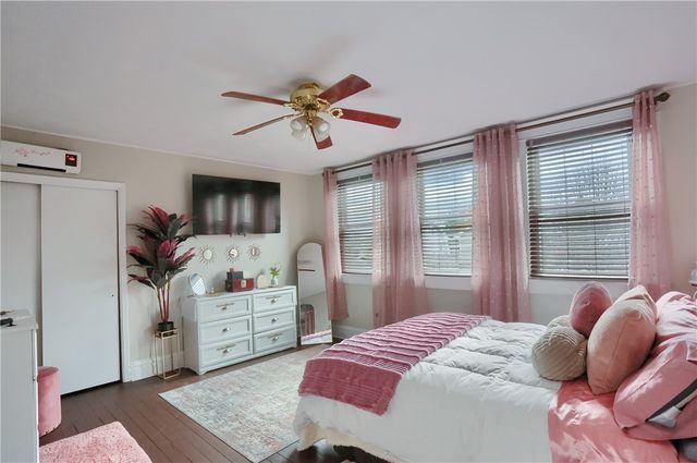 319 E Edgewood Ave, New Castle, PA 16105