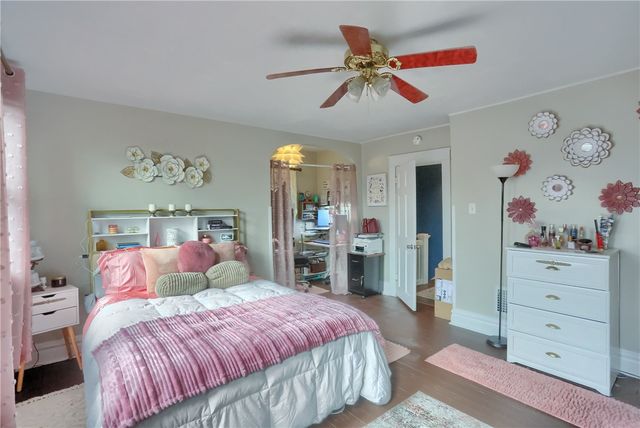 319 E Edgewood Ave, New Castle, PA 16105