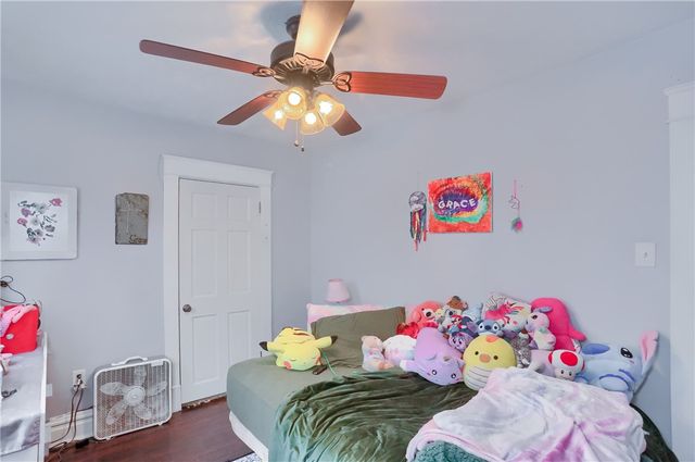 319 E Edgewood Ave, New Castle, PA 16105