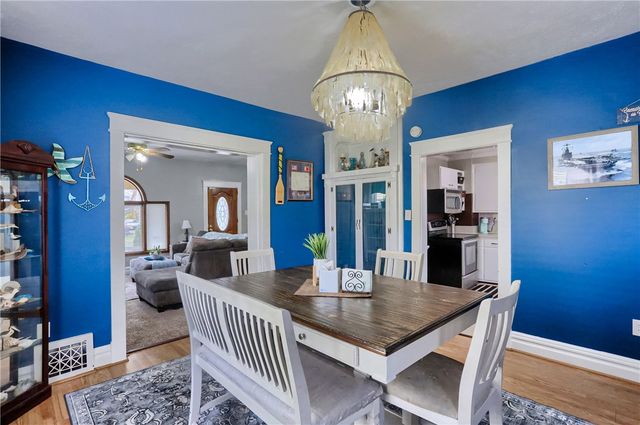 319 E Edgewood Ave, New Castle, PA 16105