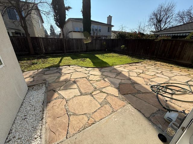 2094 New Hampshire Way, Sacramento, CA 95835
