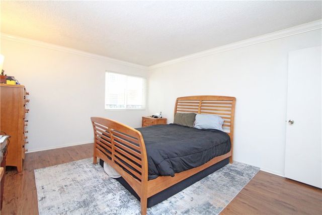 1140 Pacific 16, Long Beach, CA 90813
