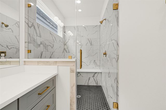 4606 Crown Grove Lane, Houston, TX 77018