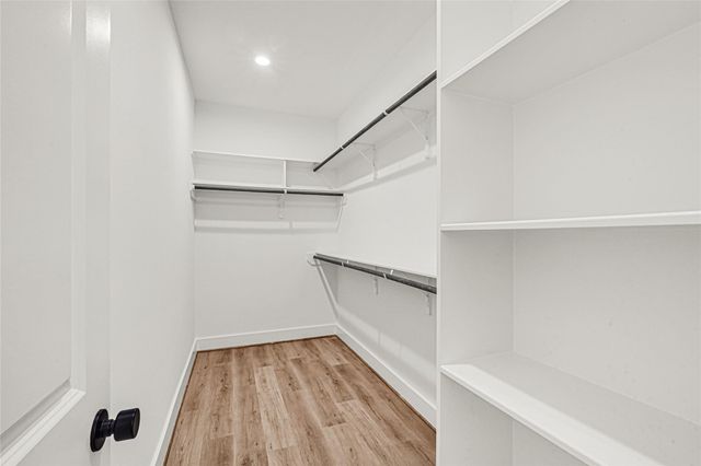 4606 Crown Grove Lane, Houston, TX 77018