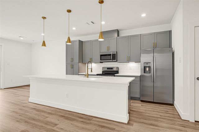 4606 Crown Grove Lane, Houston, TX 77018