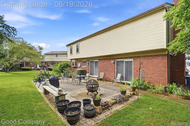 3062 Saint Jude Drive, Waterford Charter Township, MI 48329