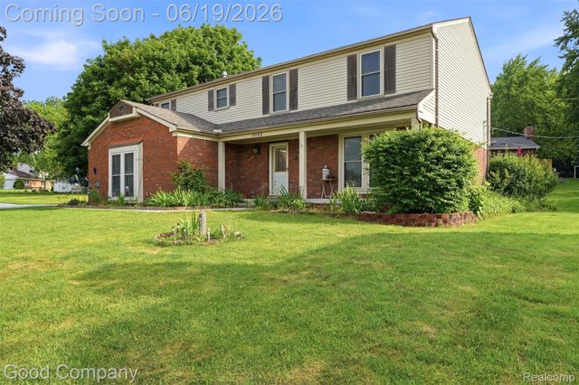 3062 Saint Jude Drive, Waterford Charter Township, MI 48329