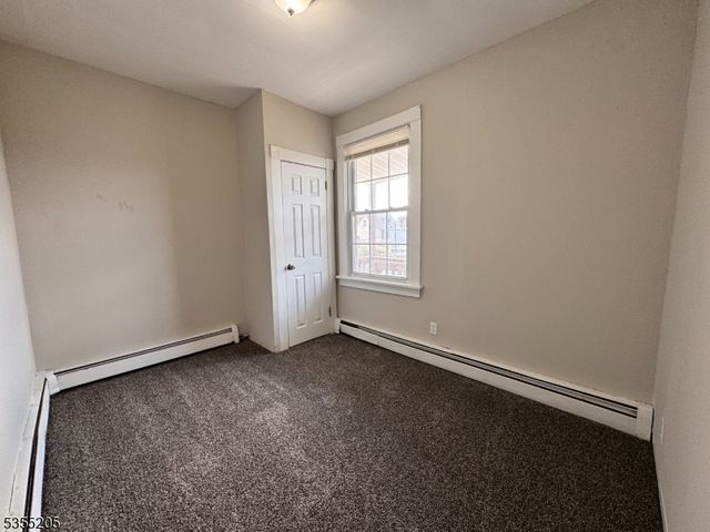 610 Cortlandt St, Perth Amboy City, NJ 08861
