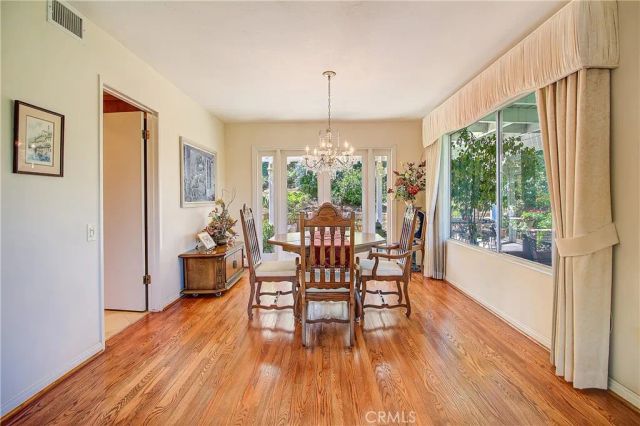 1230 Via Vallarta, Riverside, CA 92506