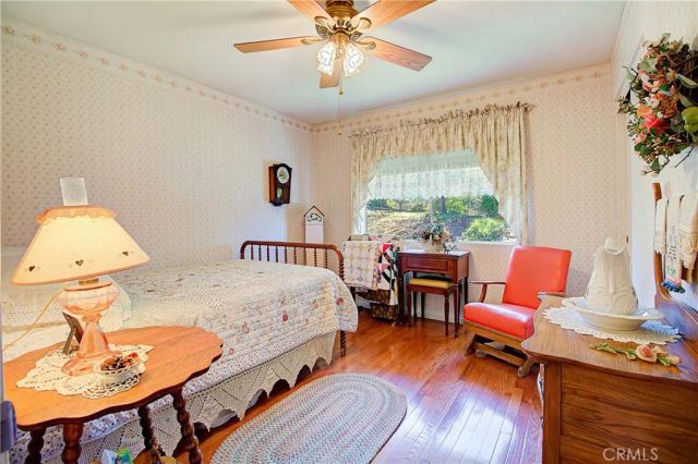 1230 Via Vallarta, Riverside, CA 92506