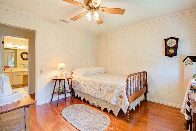 1230 Via Vallarta, Riverside, CA 92506