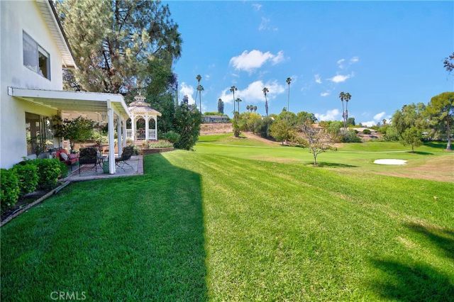1230 Via Vallarta, Riverside, CA 92506