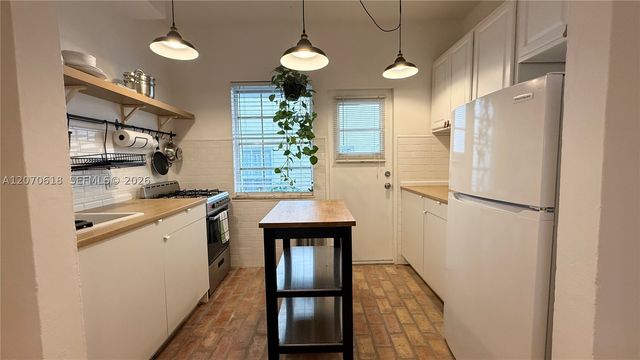 1250 Drexel Ave 9, Miami Beach, FL 33139