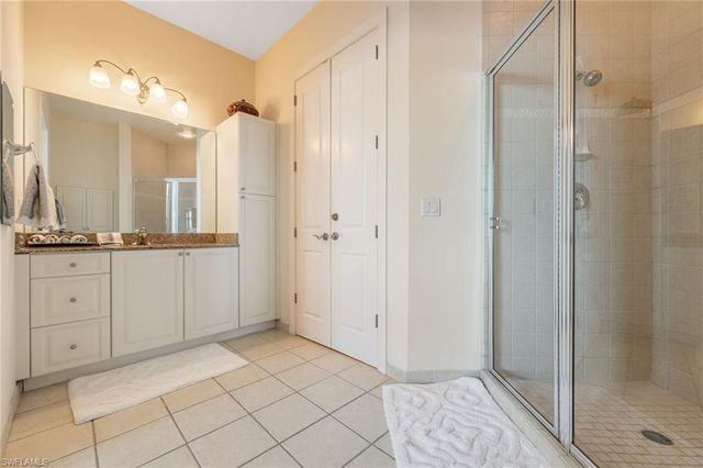 2825 Palm Beach BLVD 719, Fort Myers, FL 33916