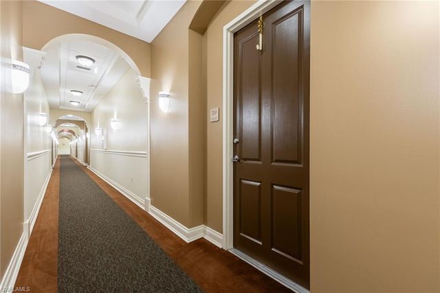 2825 Palm Beach BLVD 719, Fort Myers, FL 33916