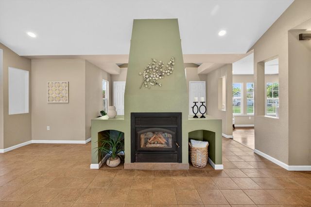 16237 Rancho Viejo Ct, Tracy, CA 95304