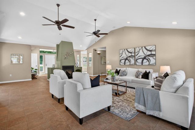16237 Rancho Viejo Ct, Tracy, CA 95304